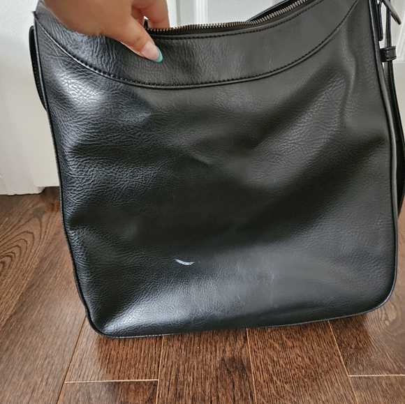 Matt & Natt Black Crossbody Tote Purse - Picture 4 of 6